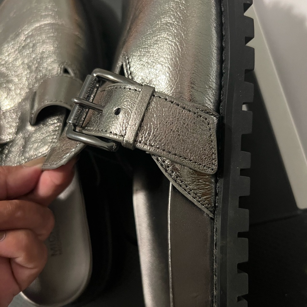 Michael Kors Slides